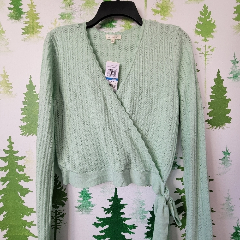Ultra Flirt Junior's Pointelle Wrap Top.